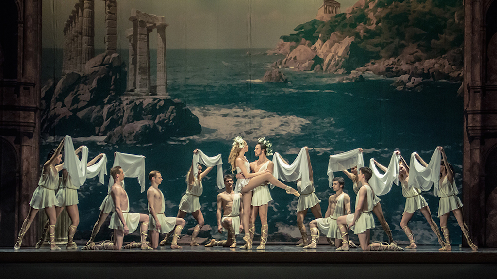 Андрей Макаров и Театр «Moscow State Ballet» покажут как танцует "Спартак"