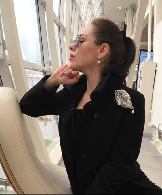 Юлиана Март: "Я стараюсь создавать каждую вещь для конкретного человека"