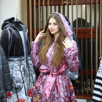 Анна Тихомирова
