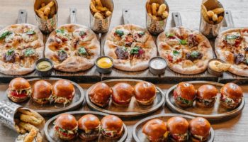 Burger&Pizzetta: Закажи сеты на компанию в один клик