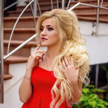 Anastasia Stone: “Я могу петь, в жанре который слушаю и люблю”