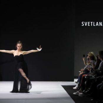 Показ Svetlana Evstigneeva SS 2020