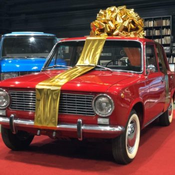 Автомузей “Моторы Октября”